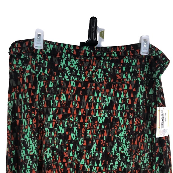 NWT, Plus Size 3XL Maxi Skirt, Fall Colors, Soft Waist Band, Stretchy, LuLaRoe - Picture 2 of 8